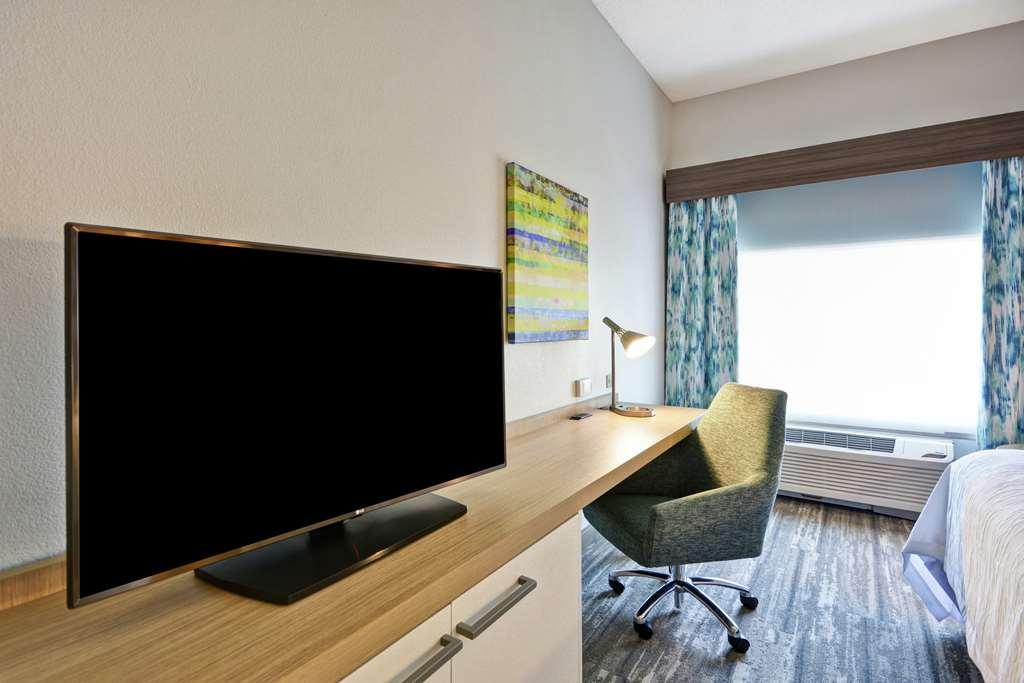 Hilton Garden Inn Panama City Room photo